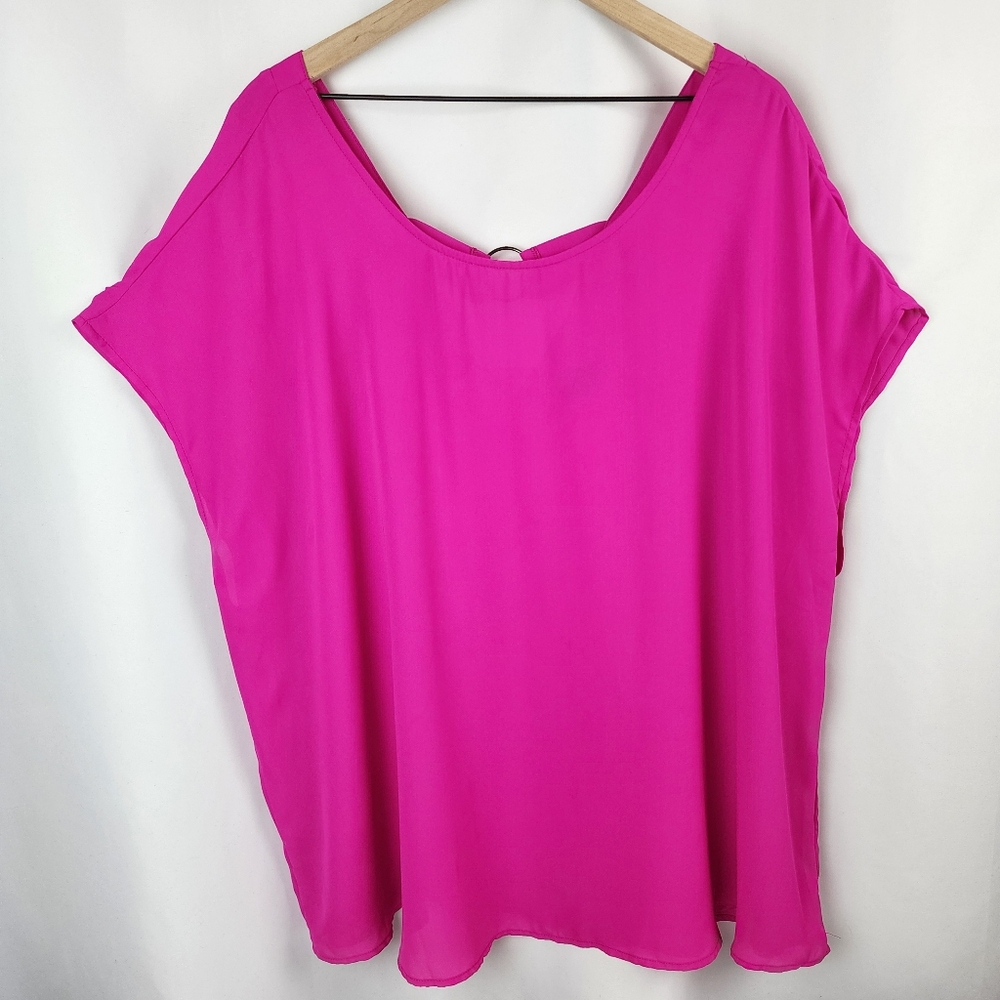 Torrid Women's Hot Pink Georgette O-Ring V-Neck Top Size 4X